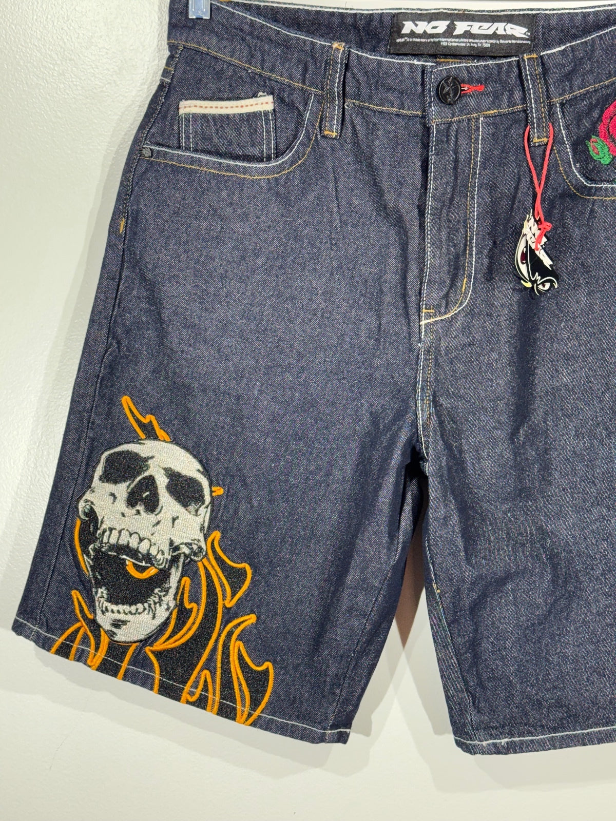No Fear Denim Shorts Skull Rose Graphic Size 34, edgy, skater, baggy, loose