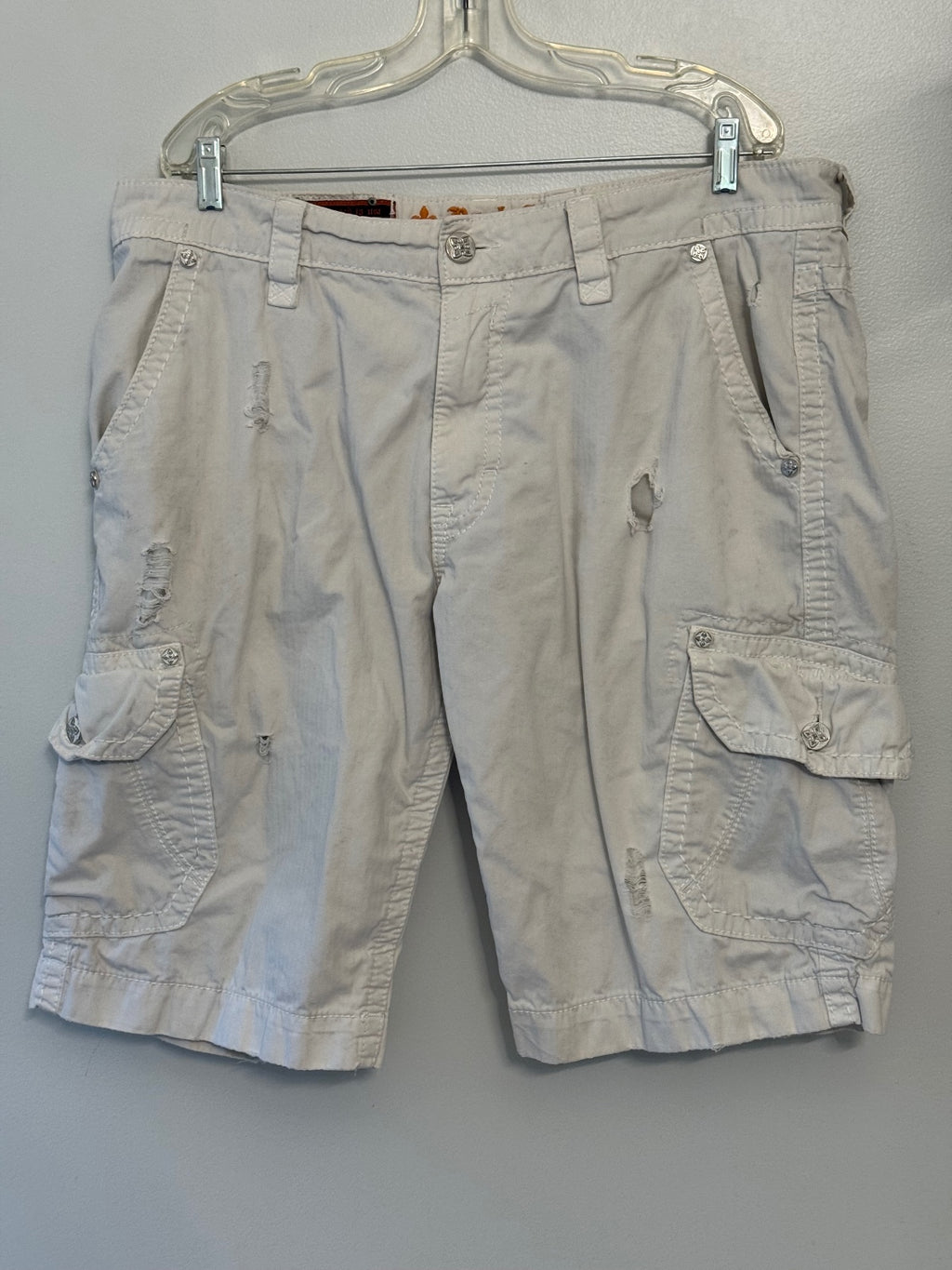 Rock Revival Classic cargo shorts size 40, edgy, distressed, loose, streetwear