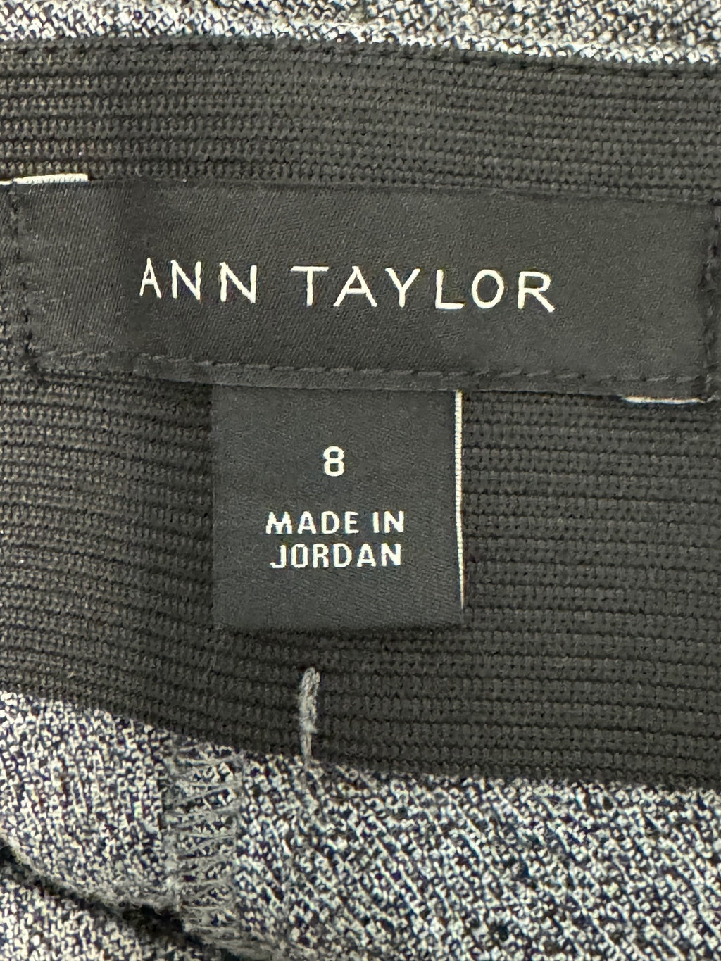 Ann Taylor Women’s Size 8 Gray Slim Ankle Pants Side Slit, Career,officewear