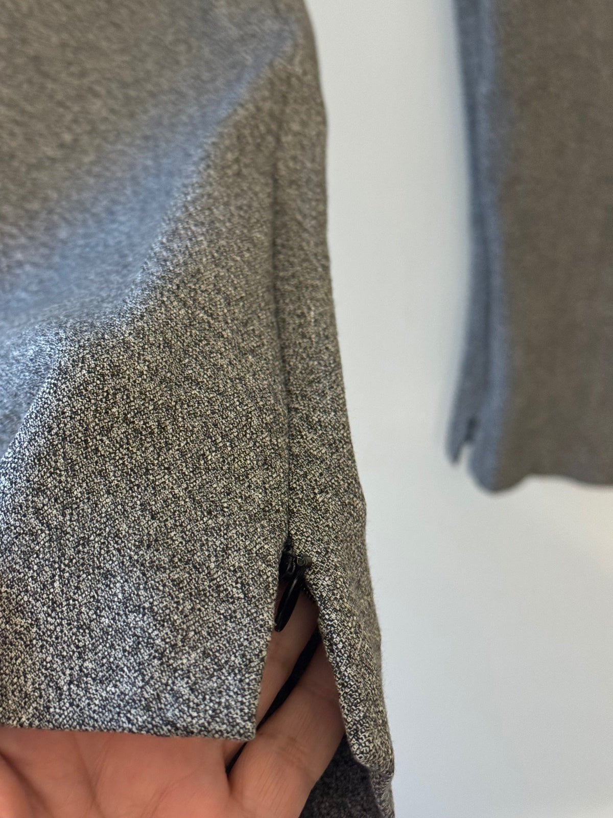 Ann Taylor Women’s Size 8 Gray Slim Ankle Pants Side Slit, Career,officewear