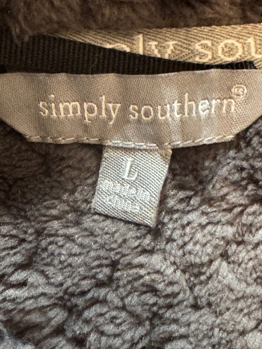 Simply Southern Women's Large Gray Fleece Pullover Sweatshirt