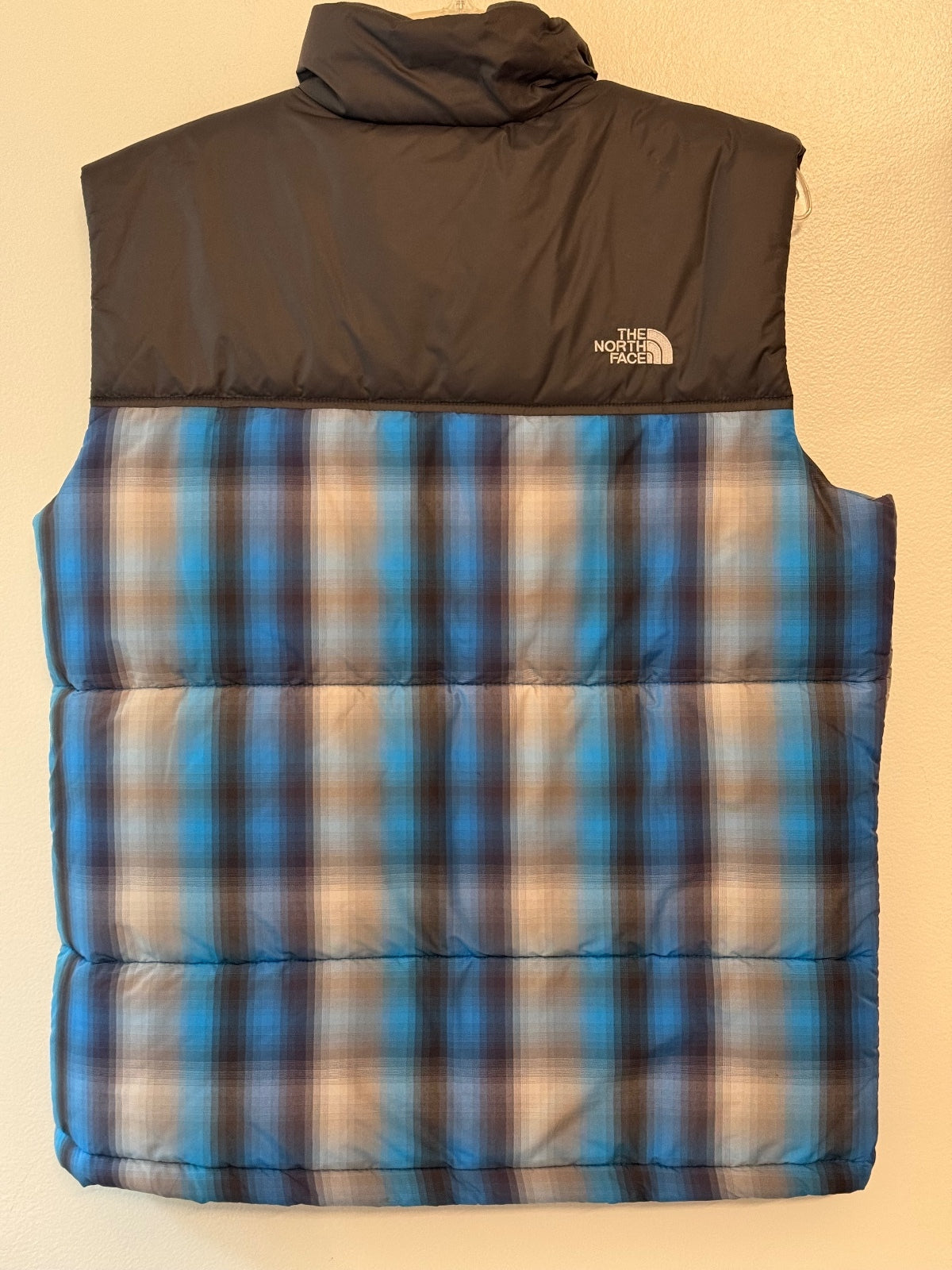The North Face Boys Blue Plaid Puffer Vest XL, Gorpcore, Cabincore