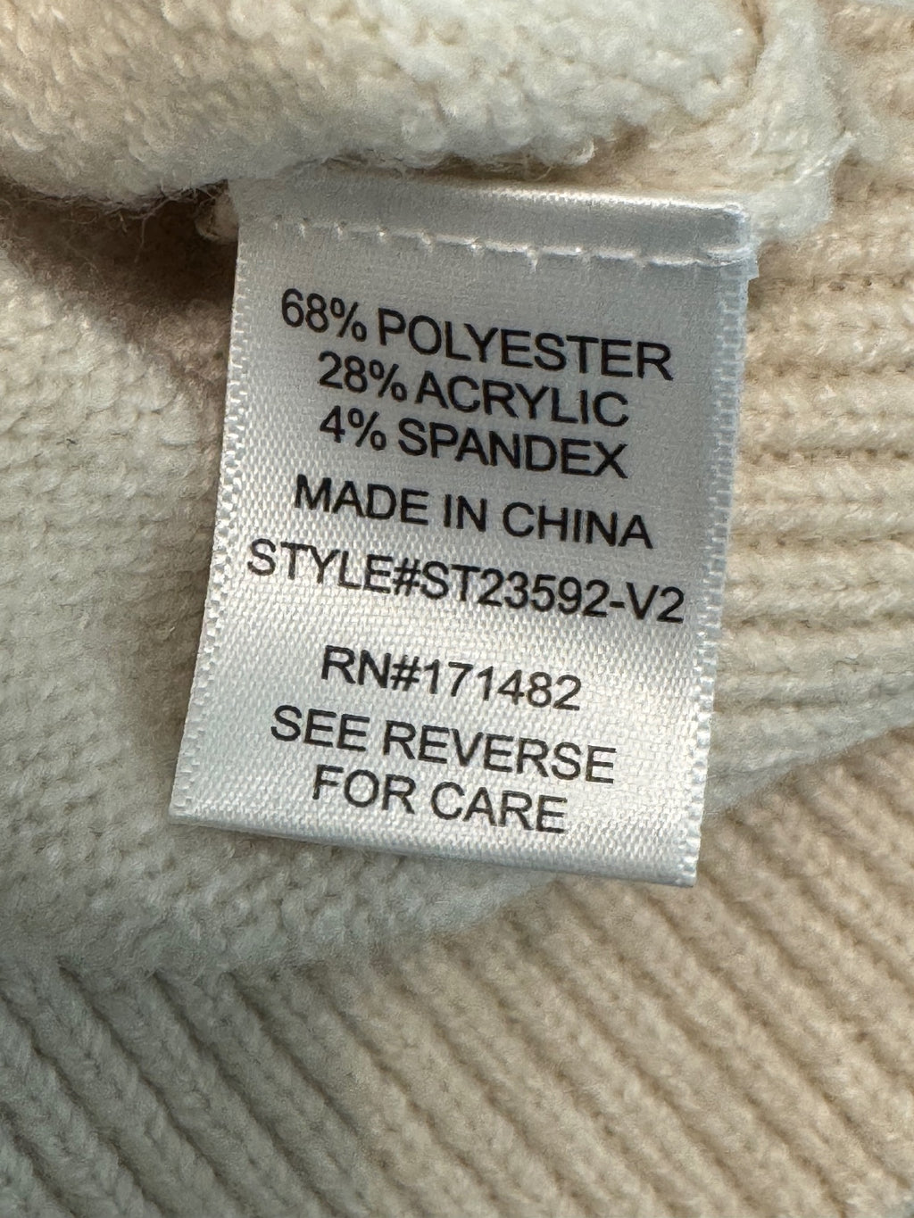 SOHO & STELLA Cream V-Neck Pullover Sweater XS