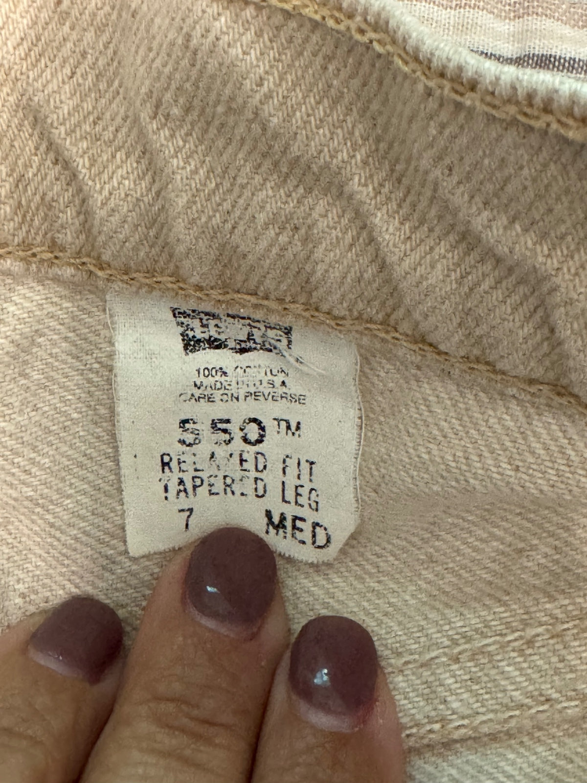 Levi's 550 Relaxed Fit Tapered Leg Jeans in Beige, Size 7 Medium