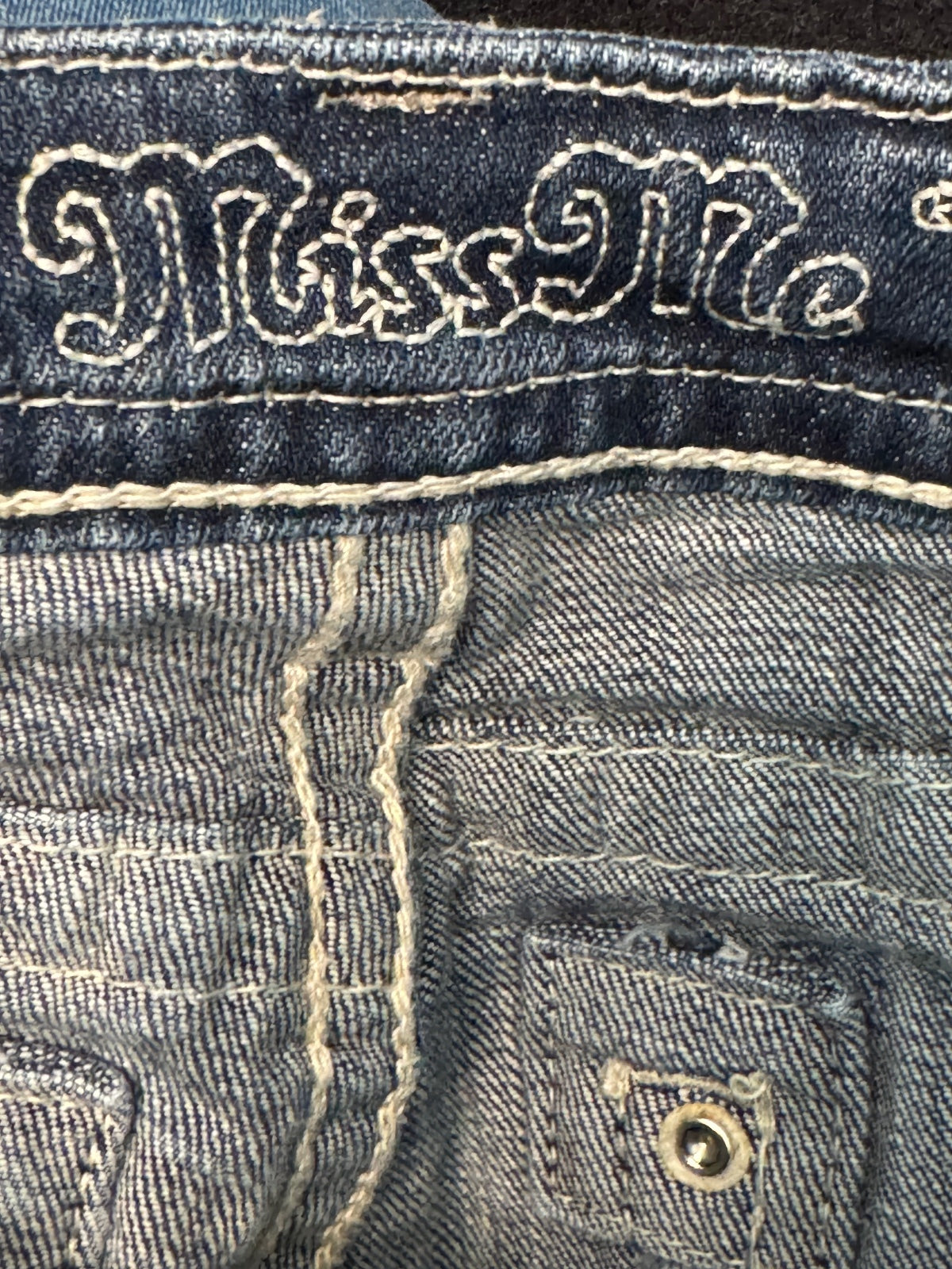 Miss Me Women’s 30 Bootcut Jeans Embellished Flapless Pockets Dark Wash