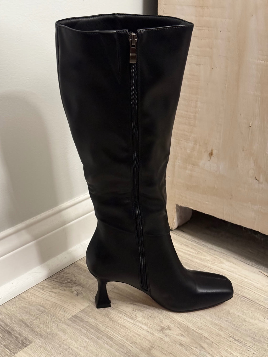 Black Mid-Calf Pointed Toe Kitten Heel Boots Size 7