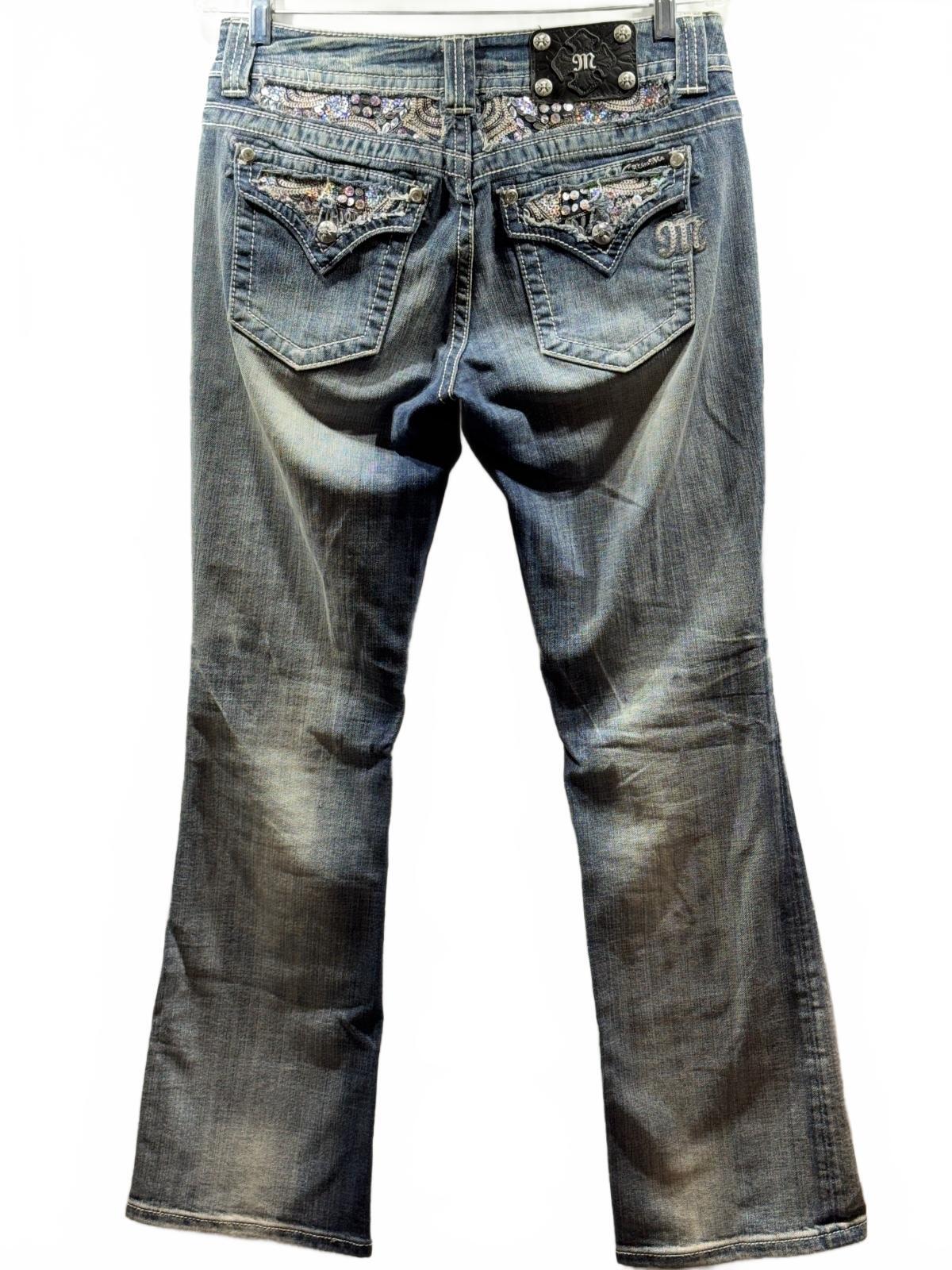 Miss Me Jeans Women’s 29 Easy Boot Rhinestone Flap Pocket Denim 33 Inseam