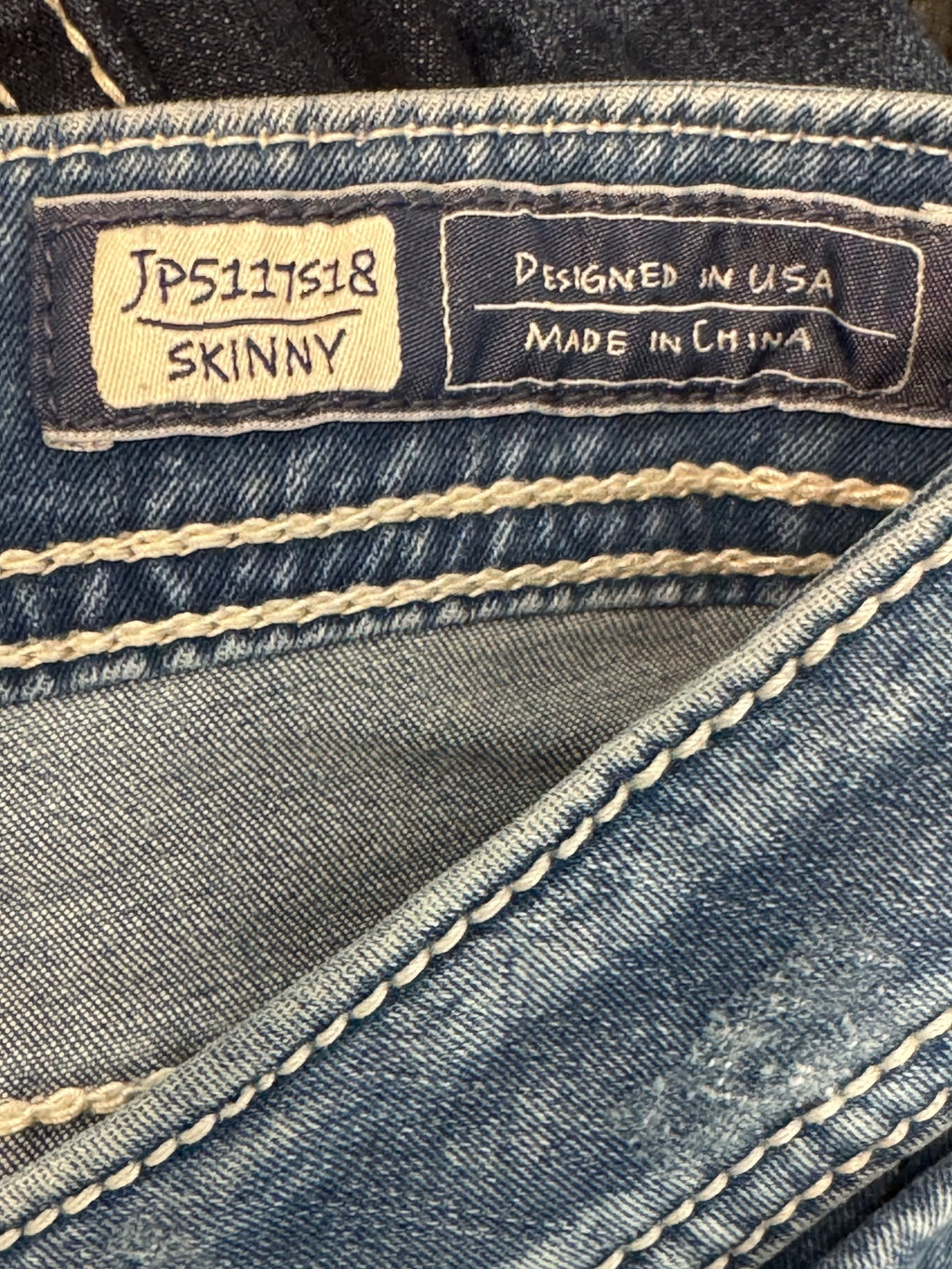 Miss Me Women's Medium Wash Skinny Jeans with Embroidered Back Pockets