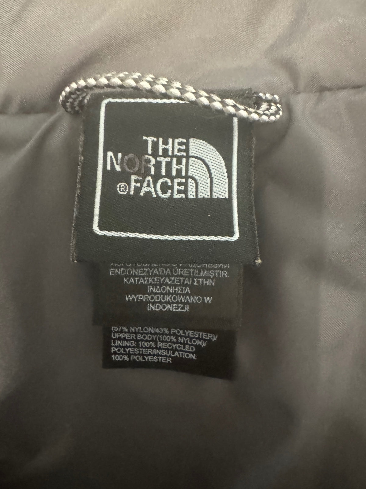The North Face Boys Blue Plaid Puffer Vest XL, Gorpcore, Cabincore