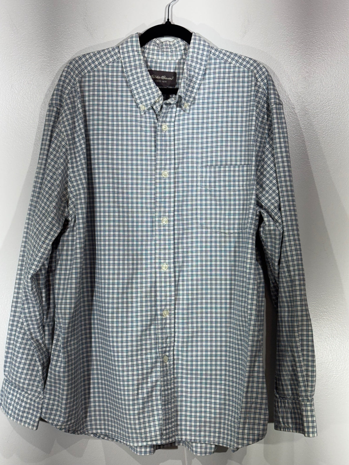 Eddie Bauer Men's XL Blue and White Checkered Button-Up Shirt