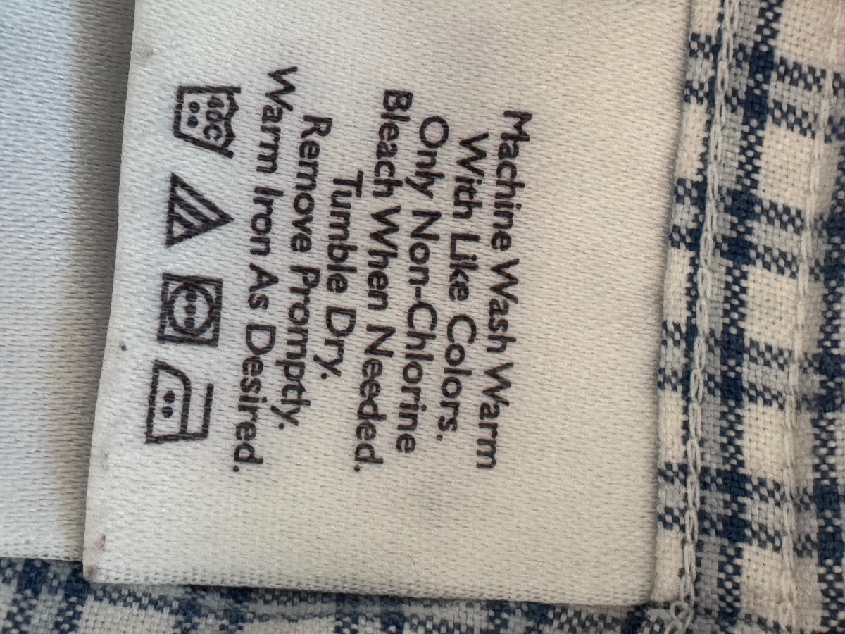 Eddie Bauer Men's XL Blue and White Checkered Button-Up Shirt