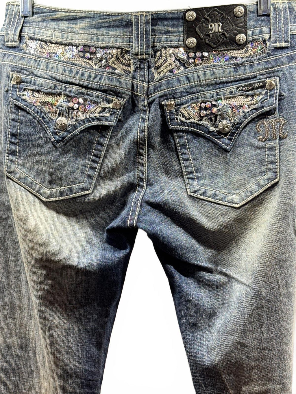 Miss Me Jeans Women’s 29 Easy Boot Rhinestone Flap Pocket Denim 33 Inseam
