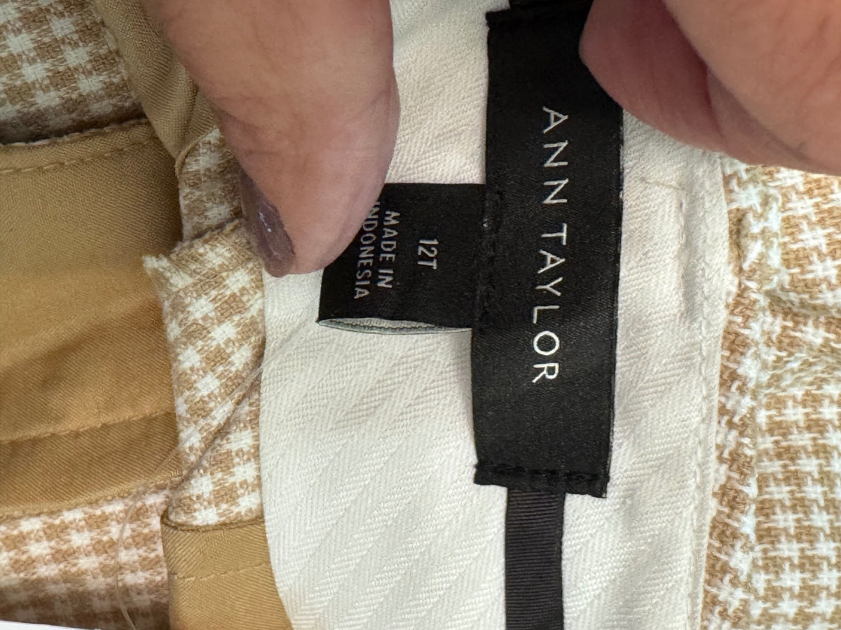 Ann Taylor Women's Beige and White Houndstooth Dress Pants Size 12T