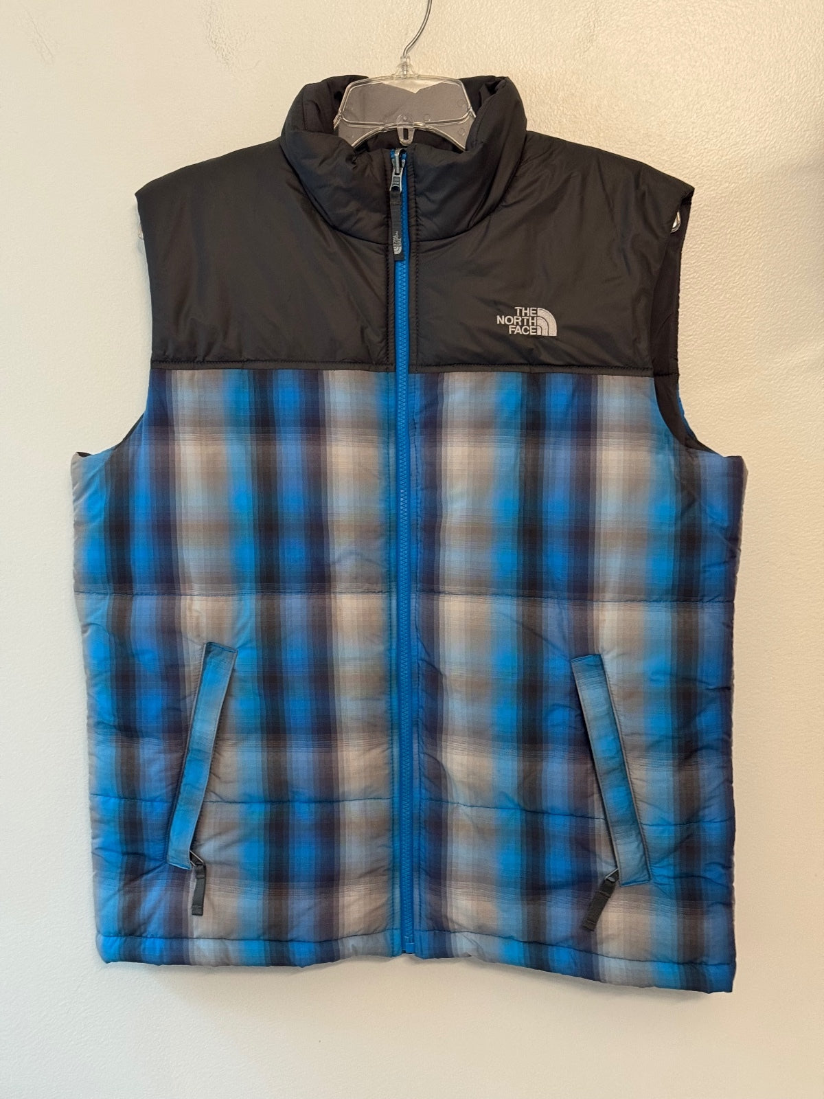 The North Face Boys Blue Plaid Puffer Vest XL, Gorpcore, Cabincore